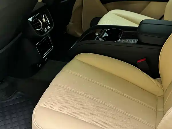 Bentley Bentayga 2020