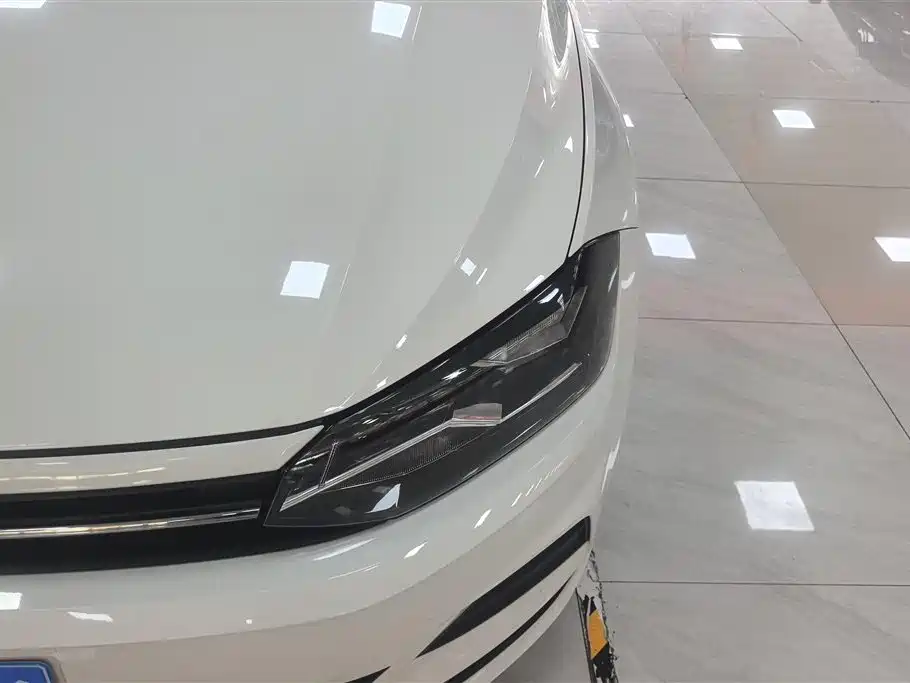 Volkswagen Polo 2021