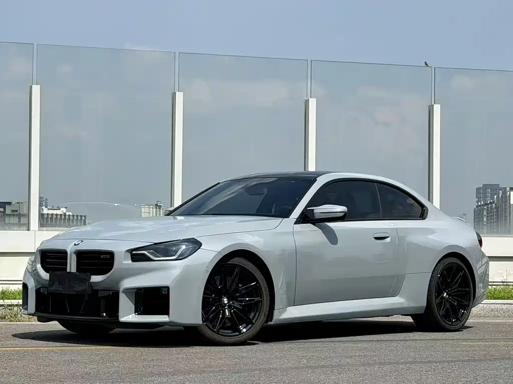 BMW M2 2026 — фото 1