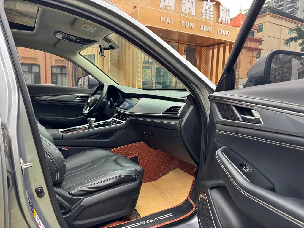 Changan CS85 COUPE 2020 — фото 11