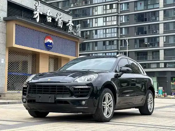 Porsche Macan 2016