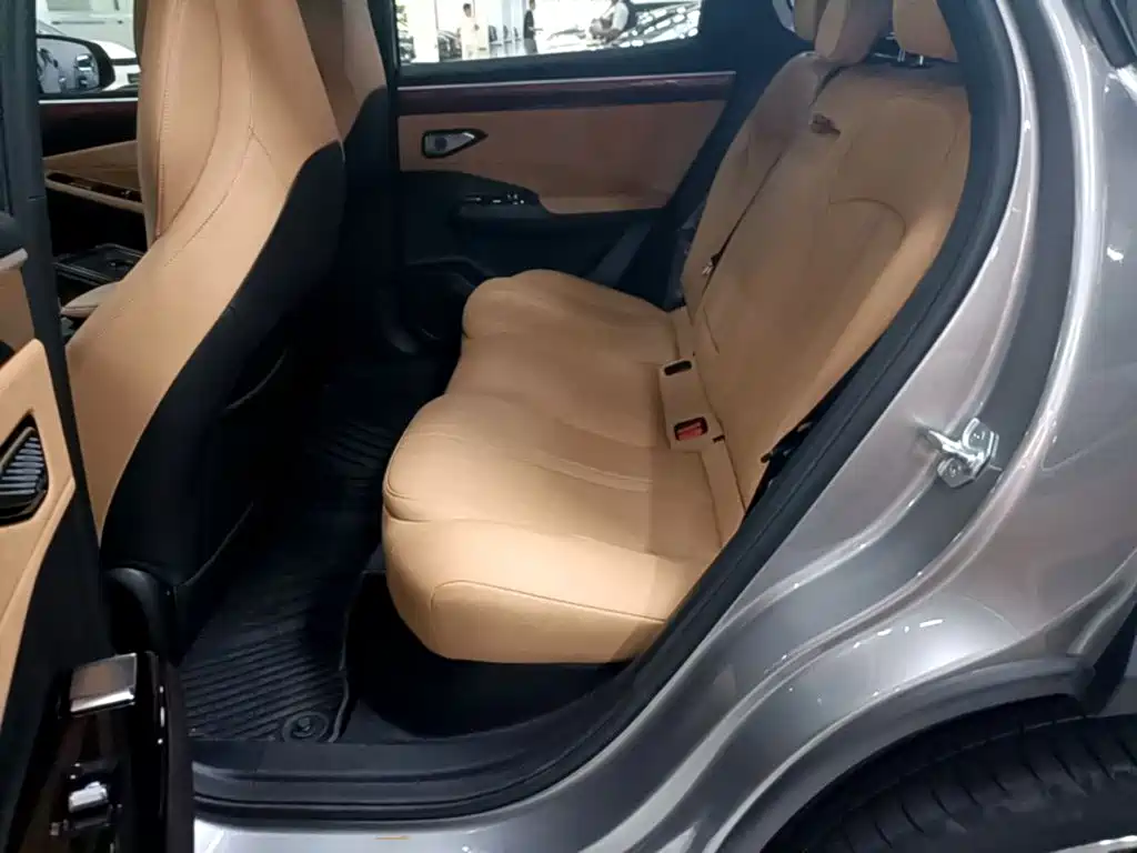 Geely Galaxy L7 2024 — фото 17