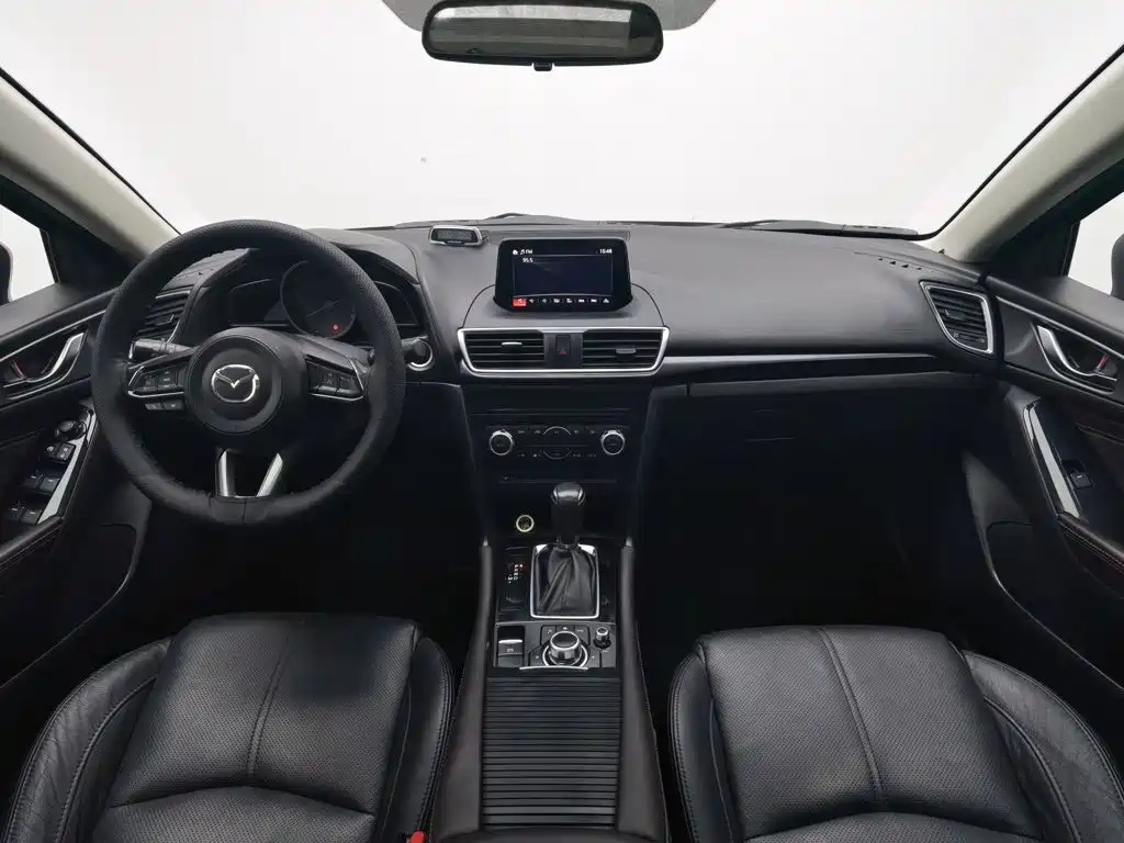 Mazda 3 Axela 2018