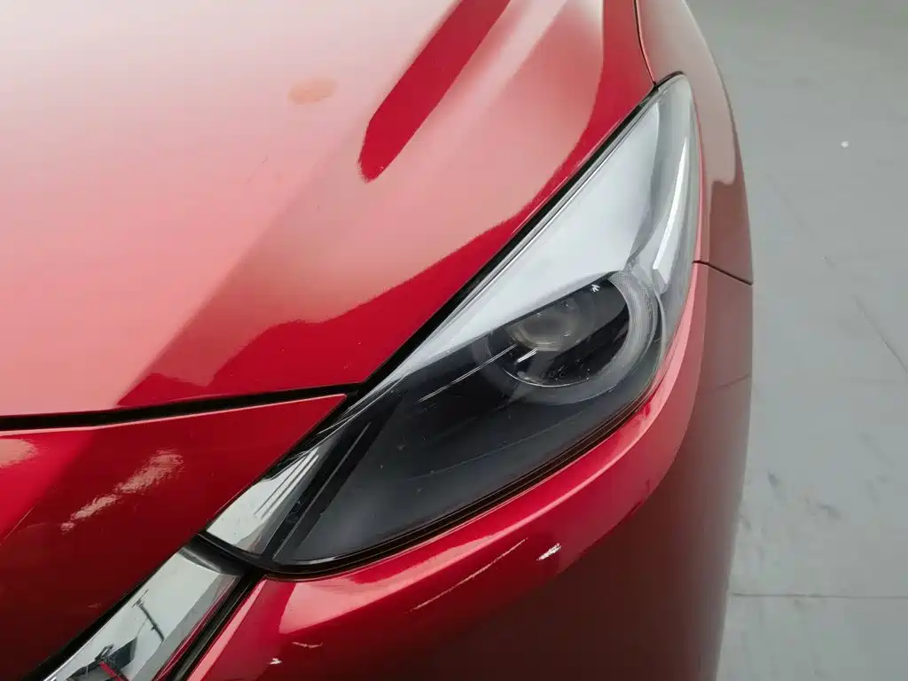 Mazda 3 Axela 2018
