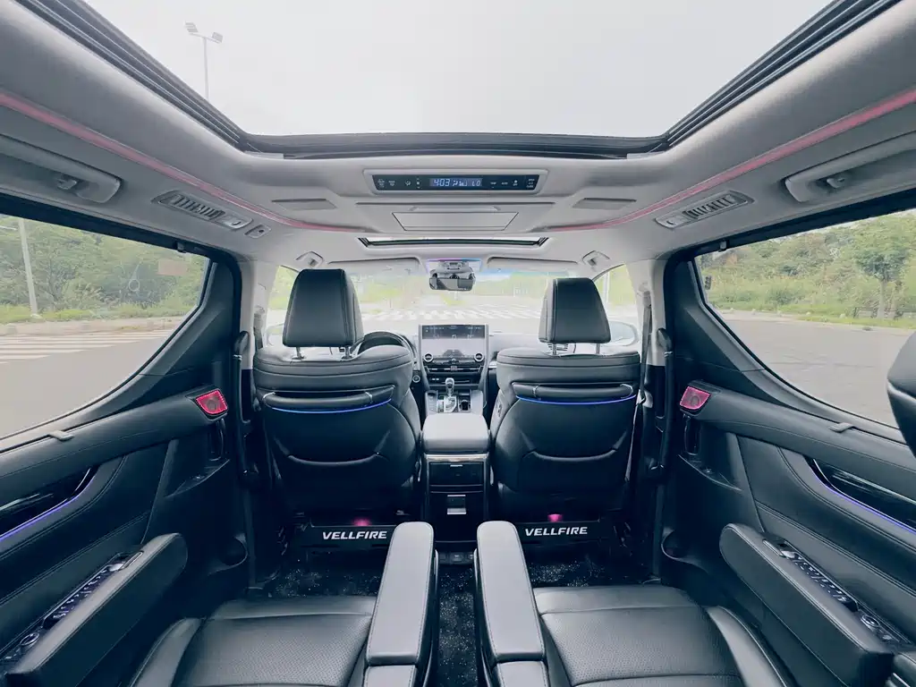 Toyota Vellfire 2020 — фото 17