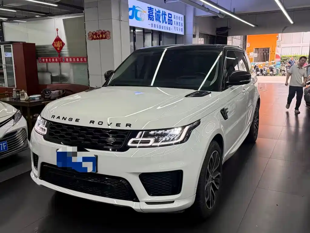 Land Rover Range Rover Sport 2022 — фото 1