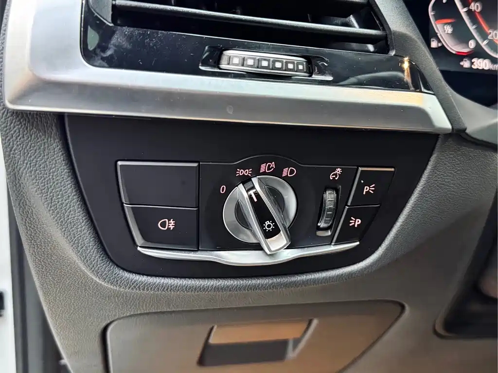 BMW X3 2021 — фото 24