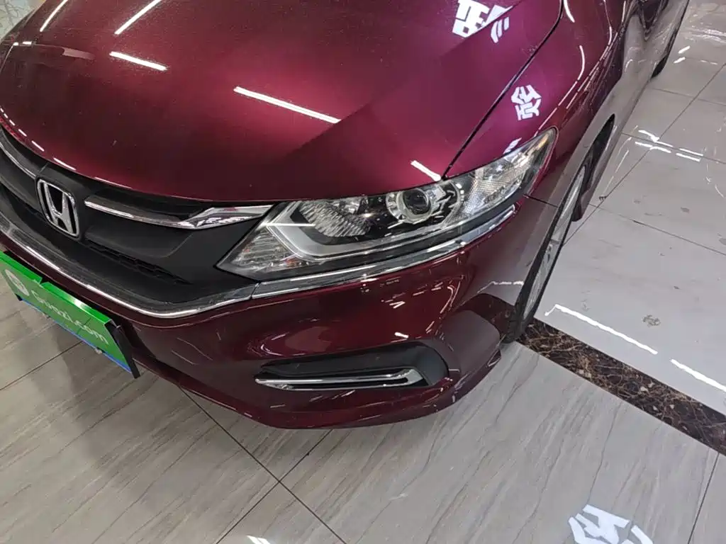Honda Jade 2017 — фото 16