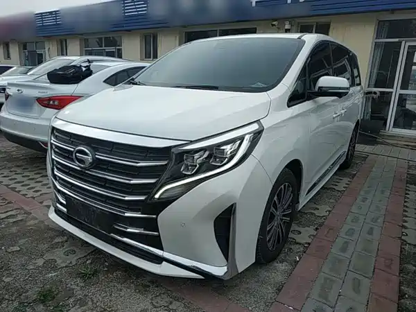 GAC Trumpchi M8 2021