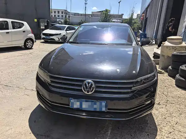 Volkswagen Phideon 2017