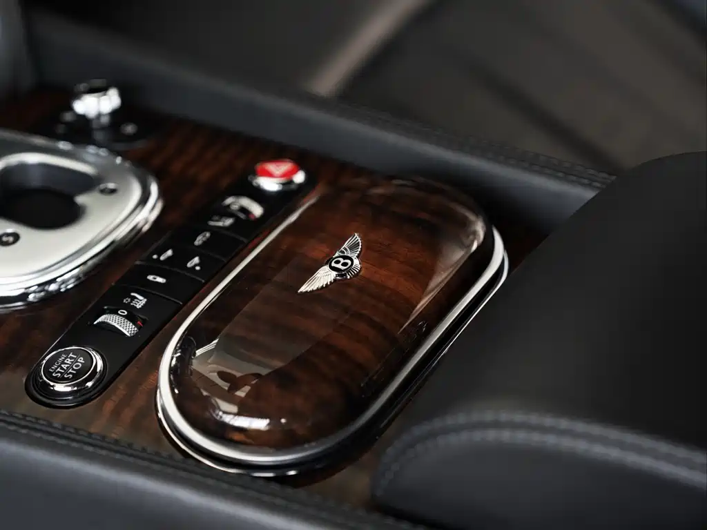 Bentley Continental 2013 — фото 8