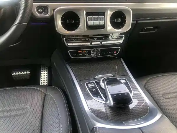 Mercedes-Benz G-Class 2019
