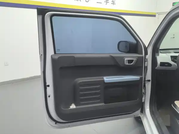 Geely Galaxy Panda 2023