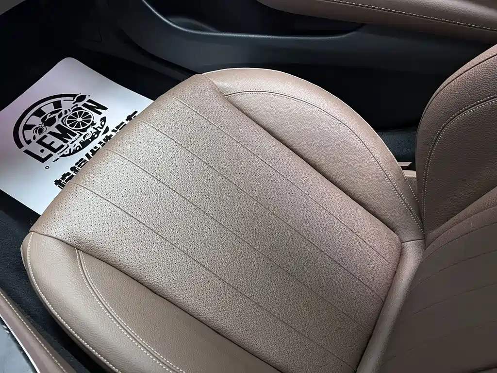 Mercedes-Benz E-Class 2021 — фото 30