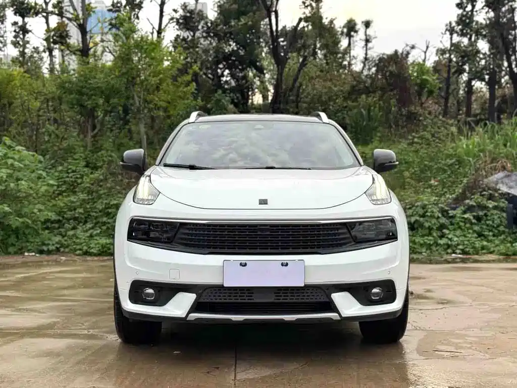 Lynk & Co 01 2018