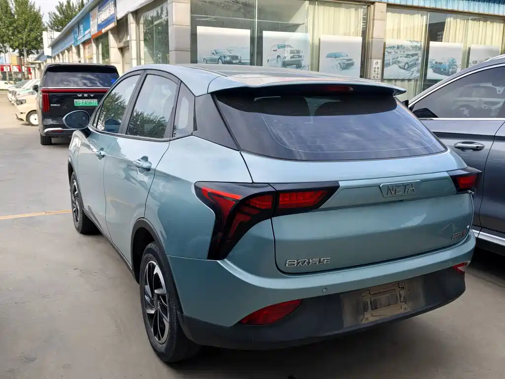 Neta V 2021