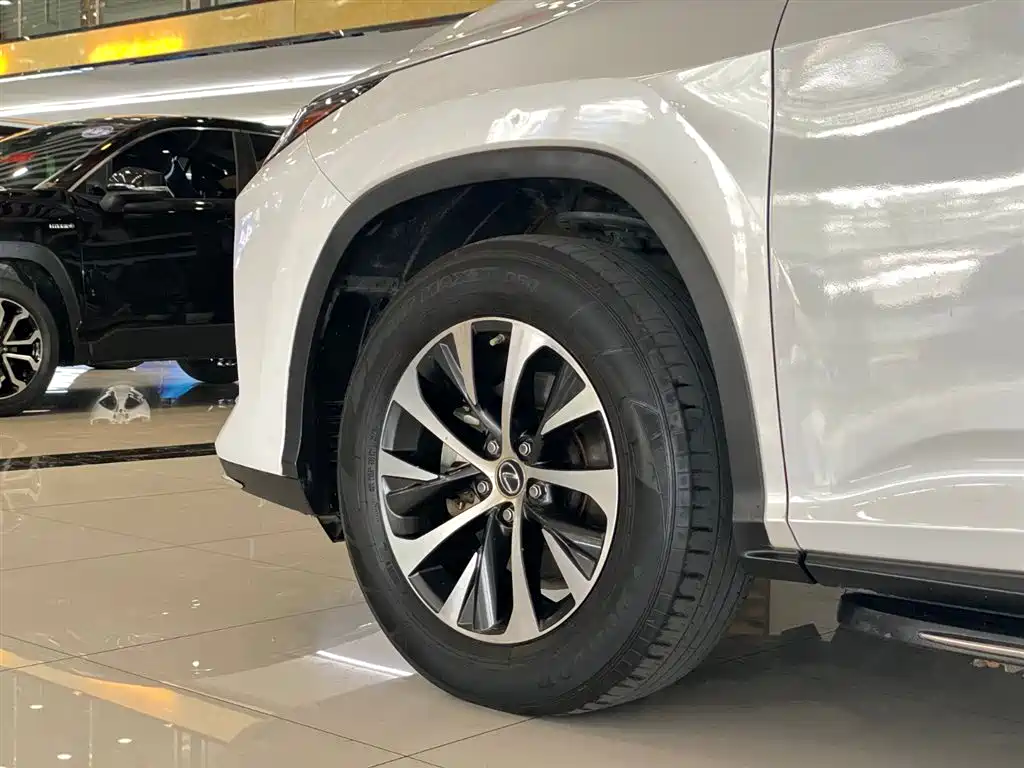 Lexus RX 2021 — фото 19