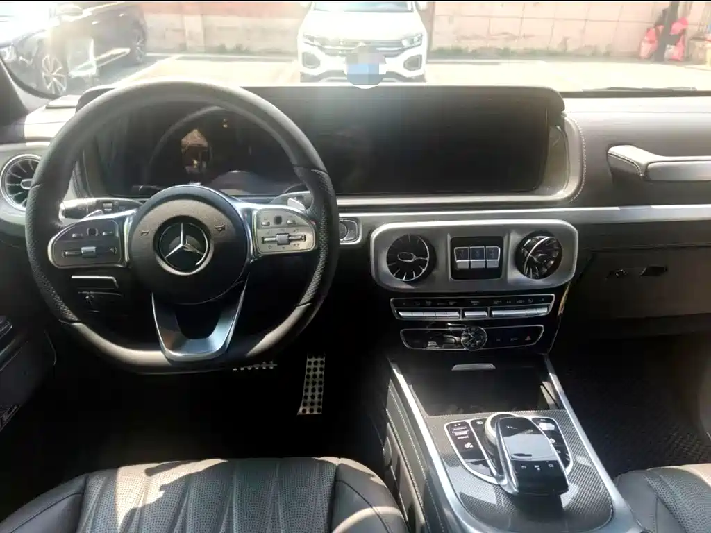 Mercedes-Benz G-Class 2023 — фото 6