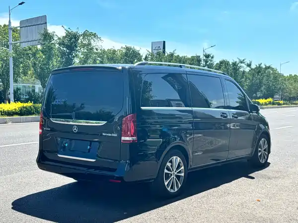 Mercedes-Benz V-Class 2022