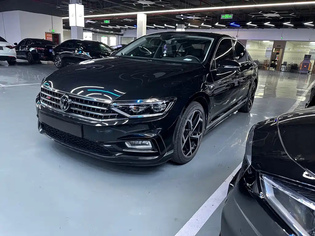 Volkswagen Magotan 2023