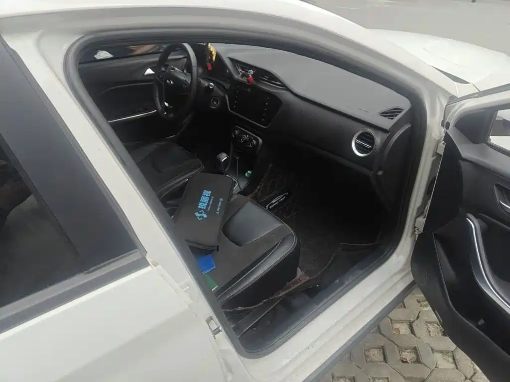 Chery Tiggo 3x 2021 — фото 20