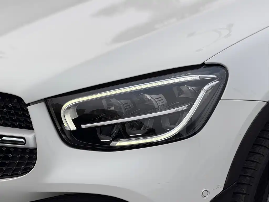 Mercedes-Benz GLC 2021 — фото 19