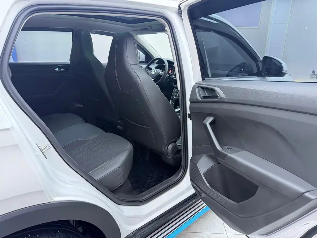 Volkswagen T-Cross 2022 — фото 20