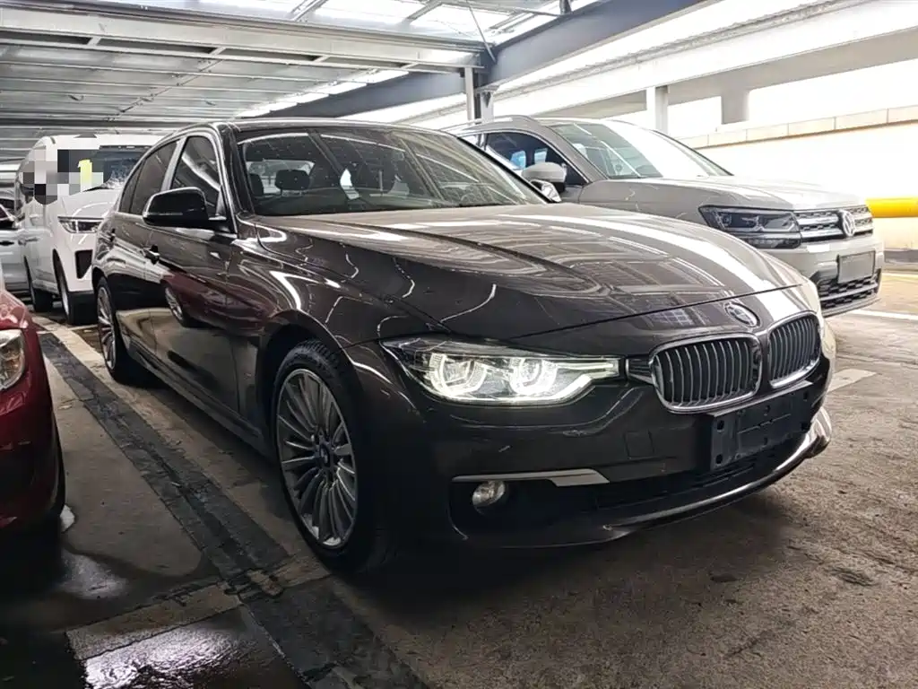 BMW 3 Series 2018 — фото 4