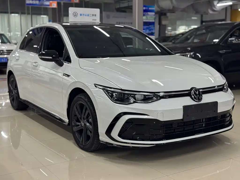 Volkswagen Golf 2022