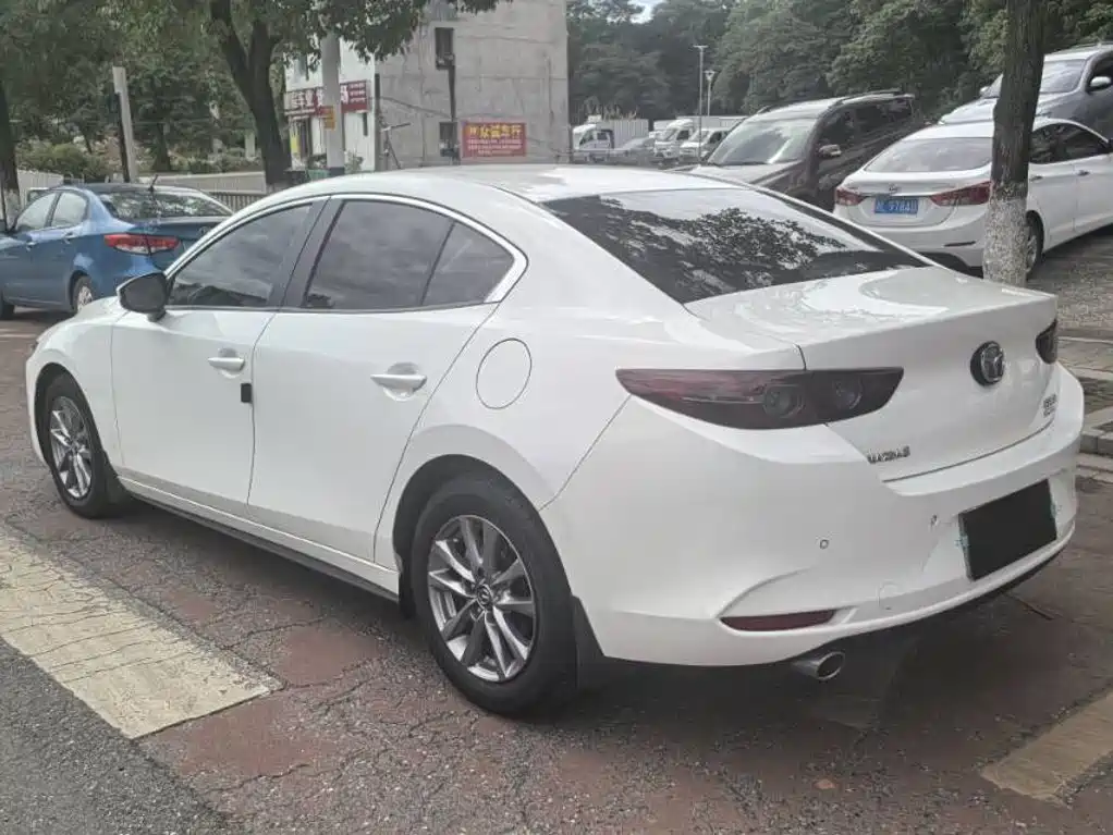 Mazda 3 Axela 2020