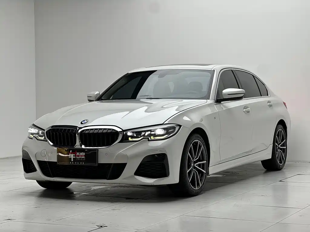 BMW 3 Series 2020 — фото 1