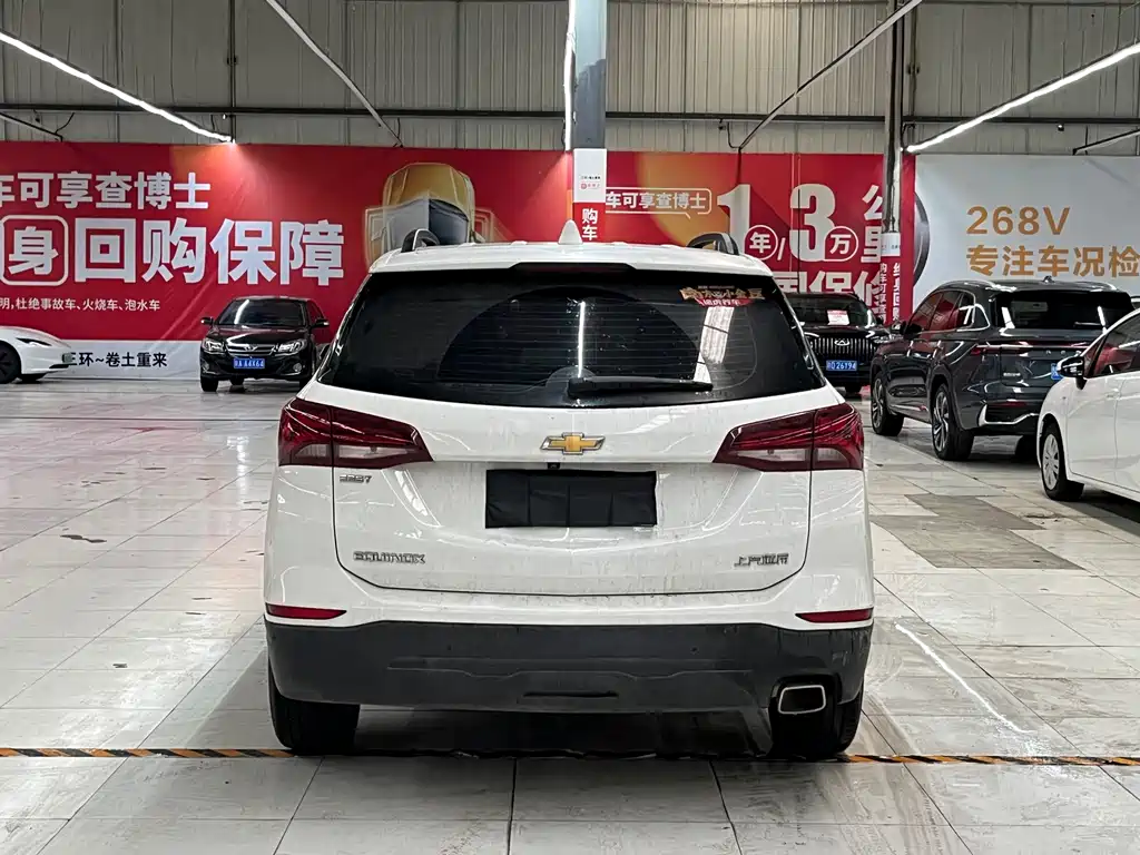 Chevrolet Equinox 2022 — фото 15