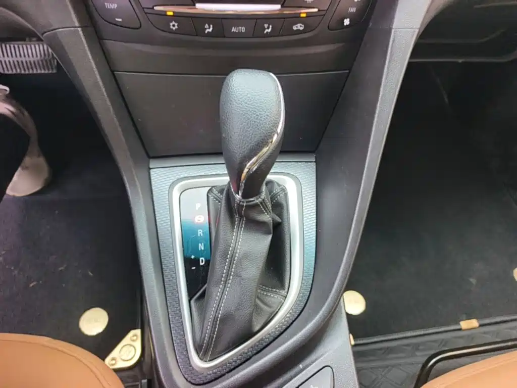 Buick Excelle 2019