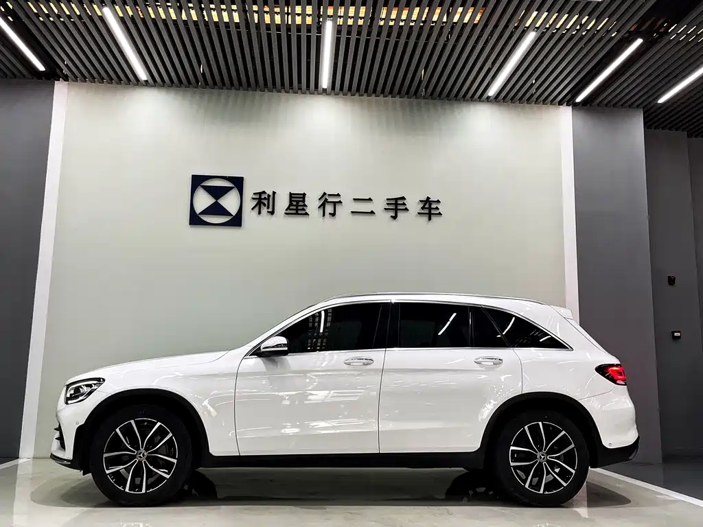Mercedes-Benz GLC 2021 — фото 10