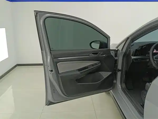 Volkswagen Golf 2026