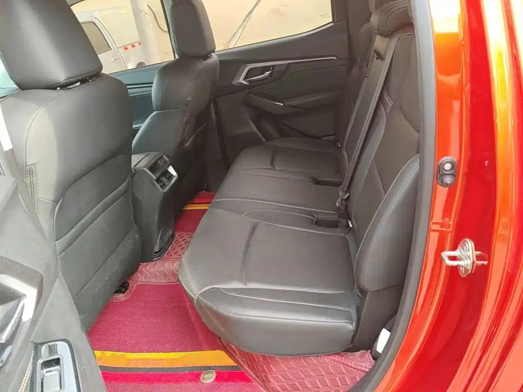 Isuzu D-MAX 2022 — фото 17