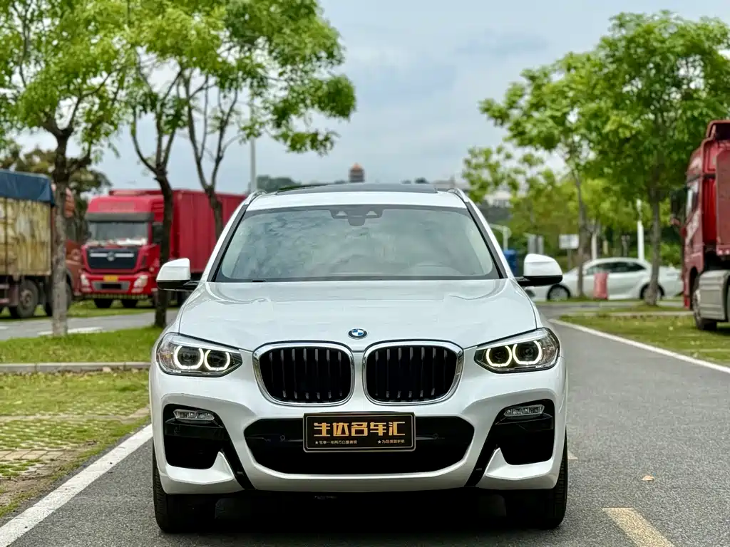 BMW X3 2018 — фото 2