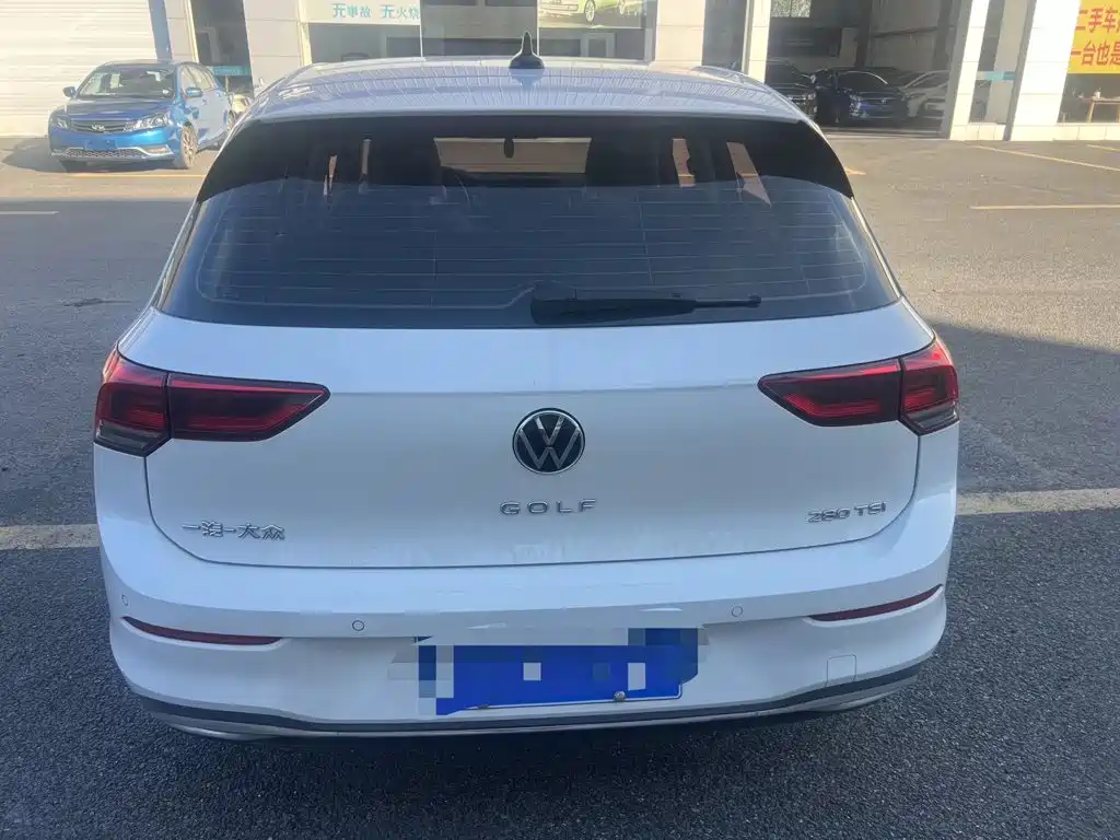 Volkswagen Golf 2022