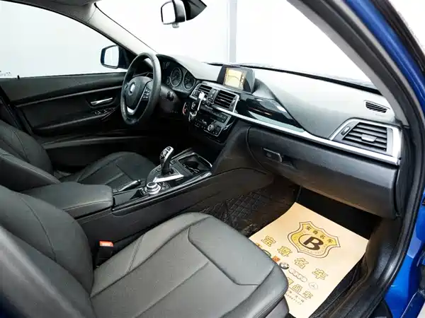 BMW 3 Series 2017