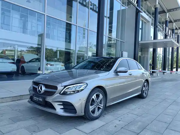 Mercedes-Benz C-Class 2021