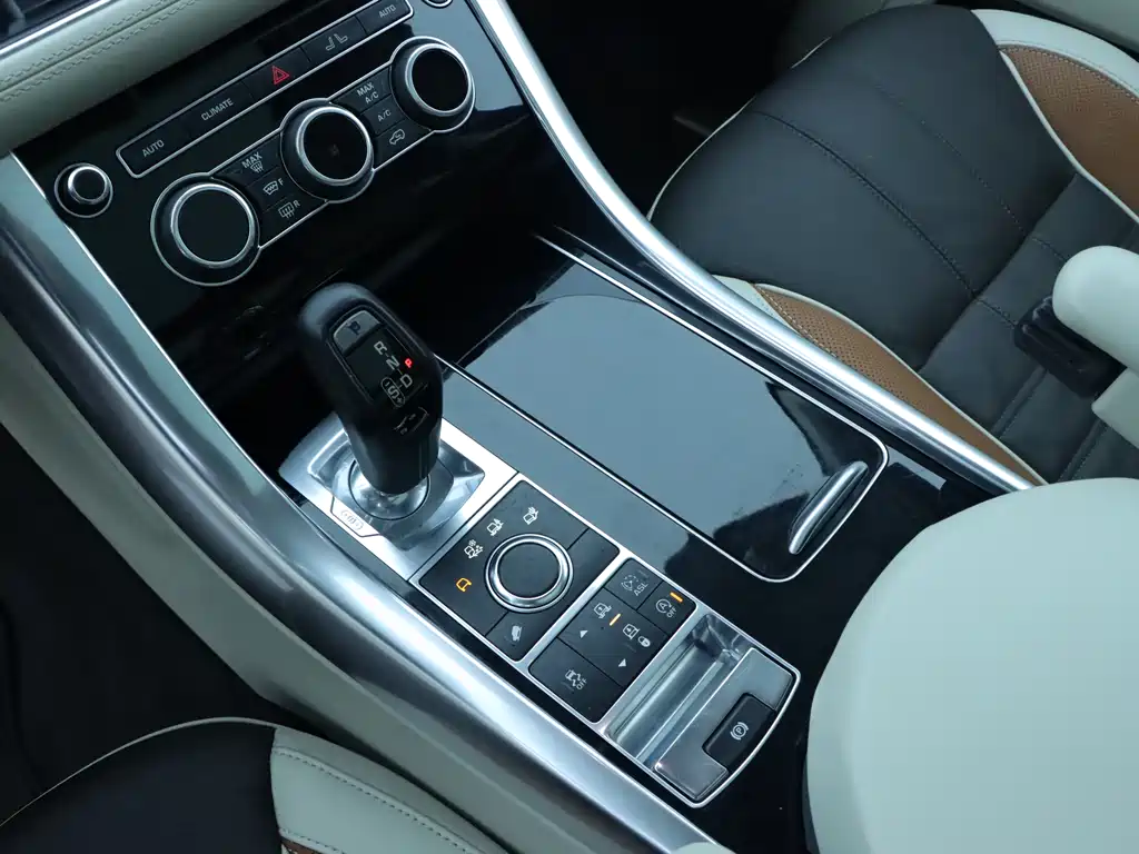 Land Rover Sport 2014 — фото 12