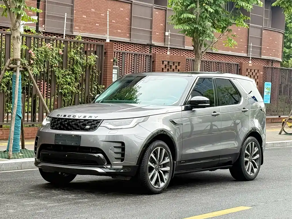 Land Rover Discovery 2021 — фото 1
