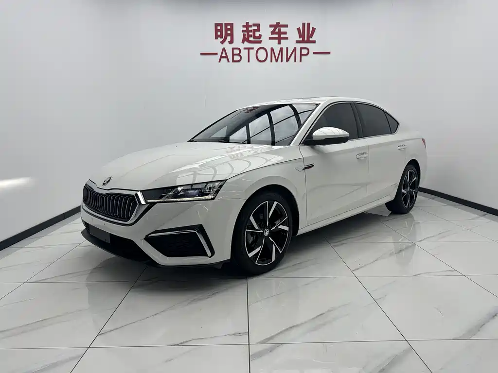 Skoda Octavia 2023
