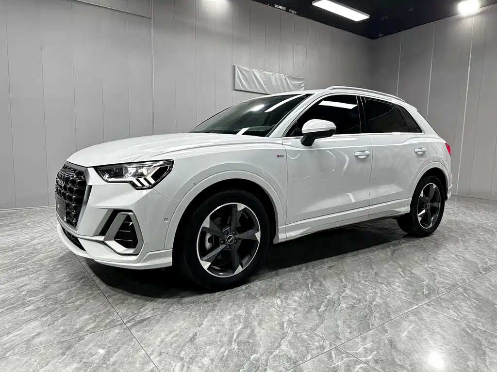 Audi Q3 2022