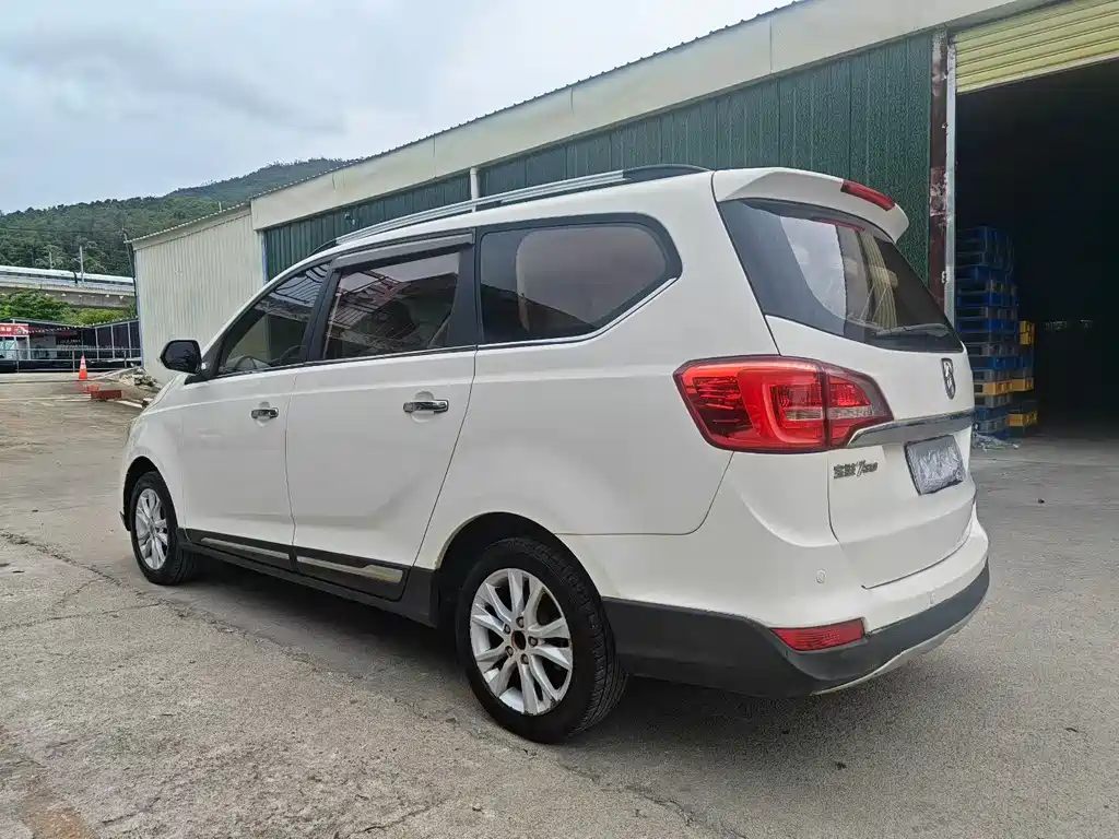 Baojun 730 2016