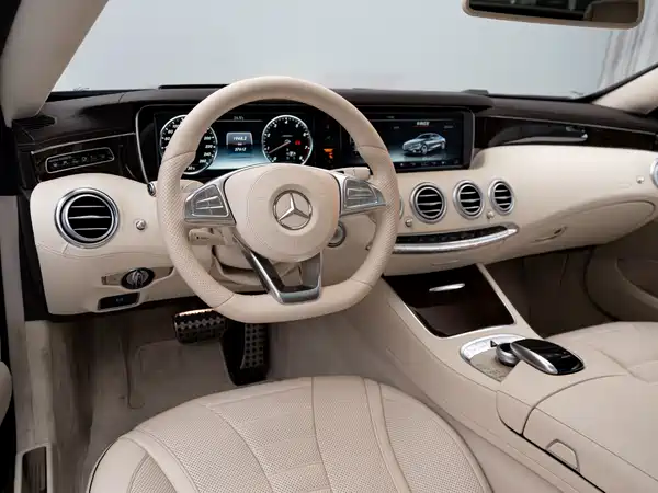 Mercedes-Benz S-Class 2015