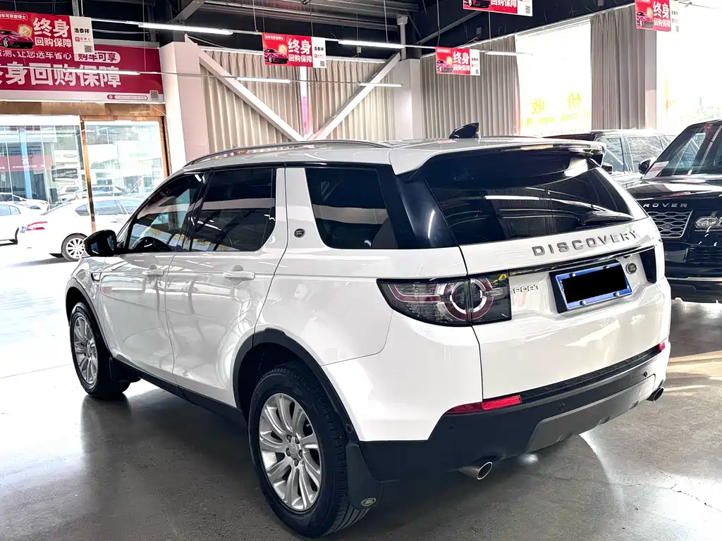 Land Rover Discovery Sport 2019 — фото 10