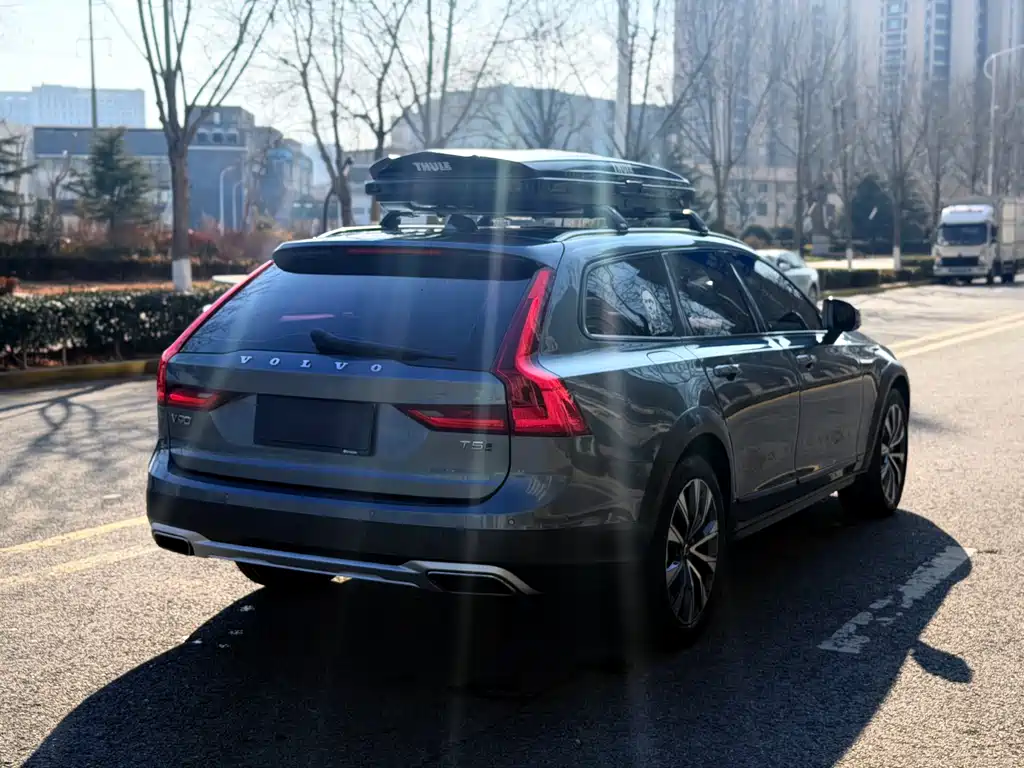 Volvo V90 2018 — фото 8