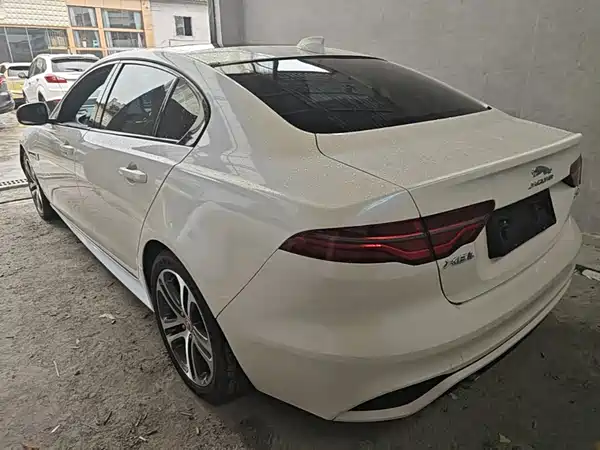 Jaguar XEL 2022