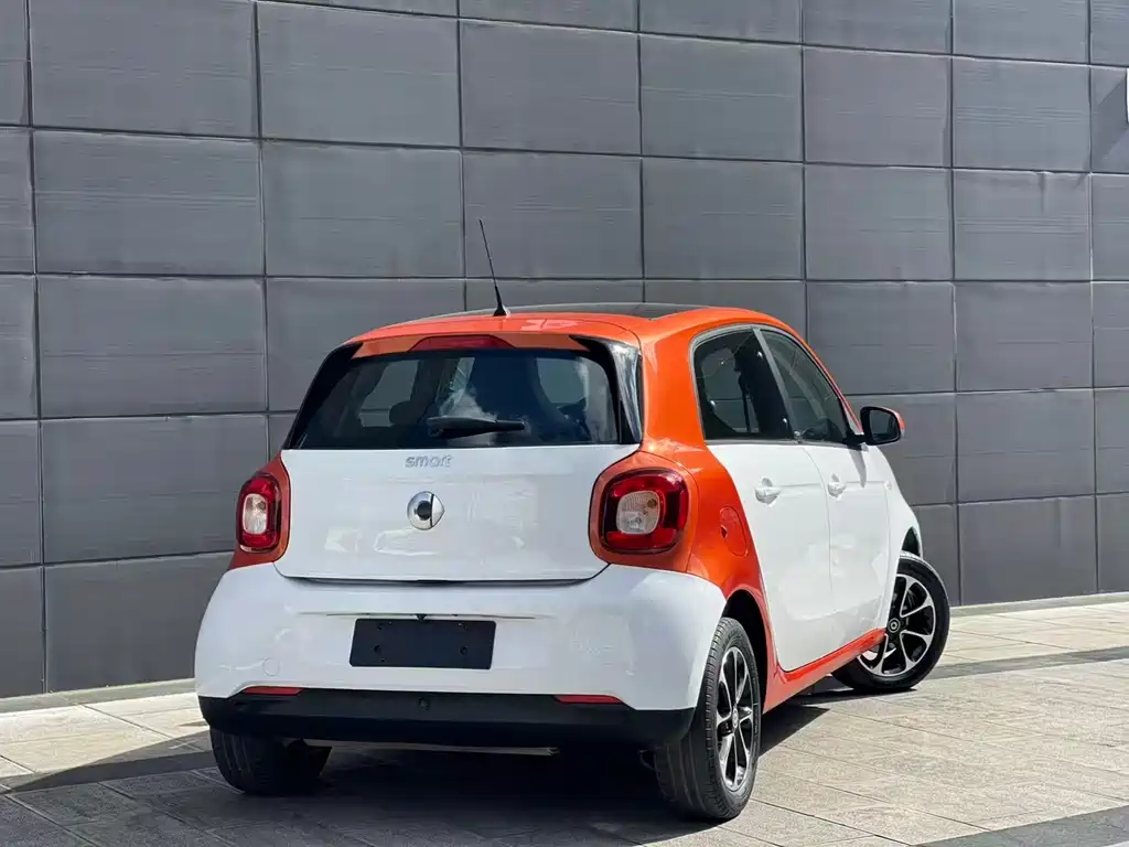 smart Forfour 2017 — фото 3